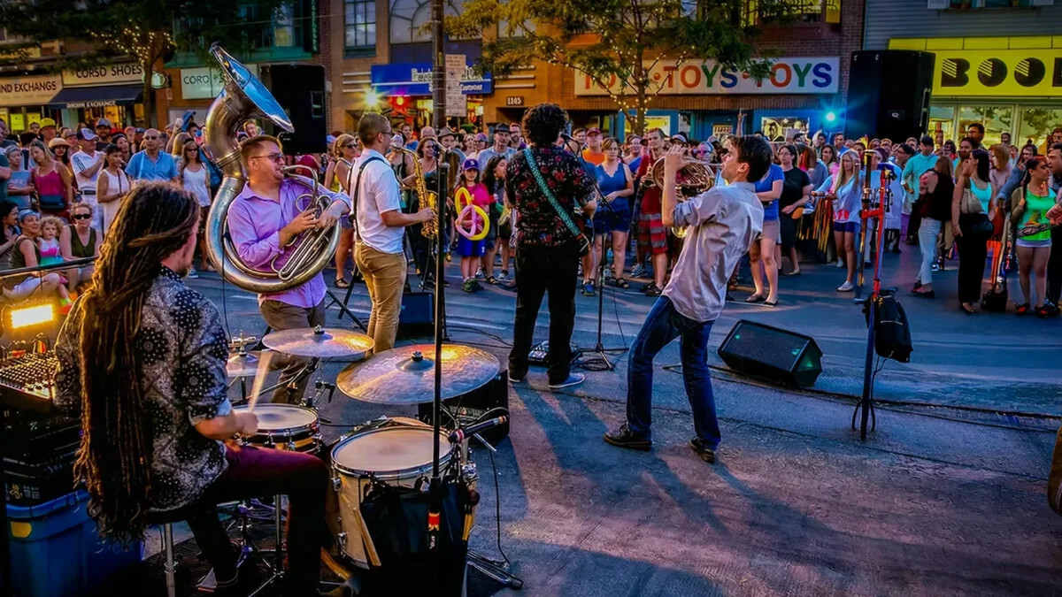 Live jazz at the Beaches International Jazz Festival — musicians on stage under summer light